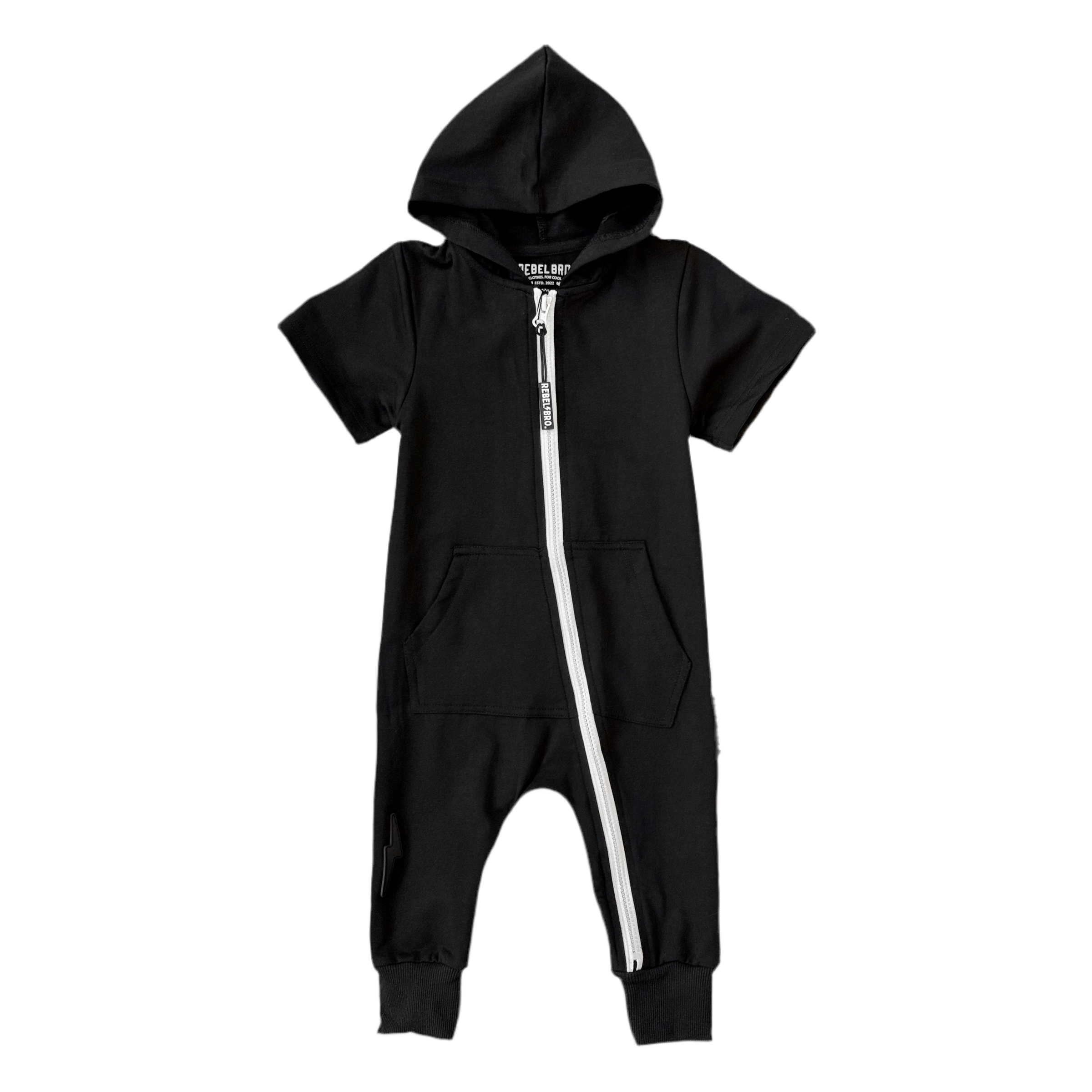 Hooded Rebel Short Sleeve Romper in Black | ꒻ꄲꋊꏂꇙ & ꒻ꄲꇙꇙ